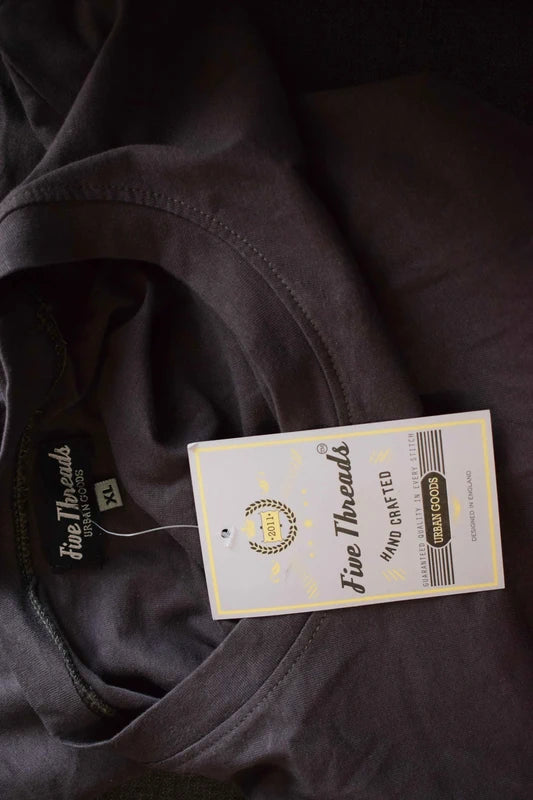 T-shirt five threads XL