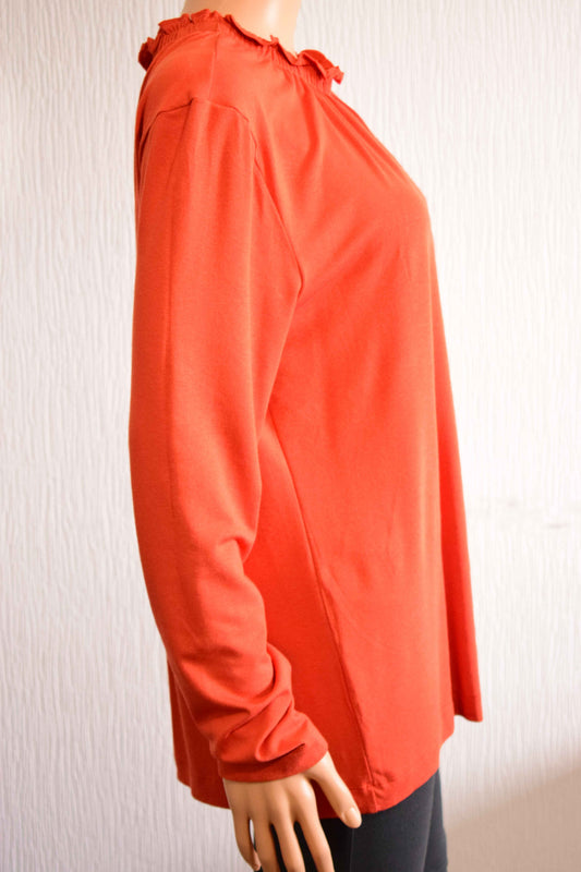 Blouse Enjoy à manches longues orange brûlé avec col volanté