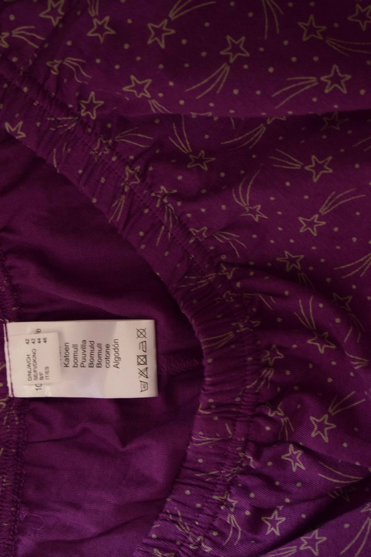 Bas de pyjama violet à motifs étoiles 44