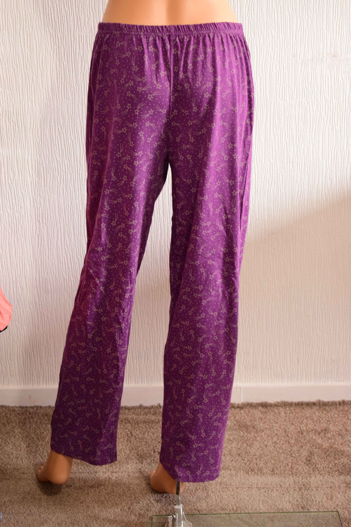 Bas de pyjama violet à motifs étoiles 44