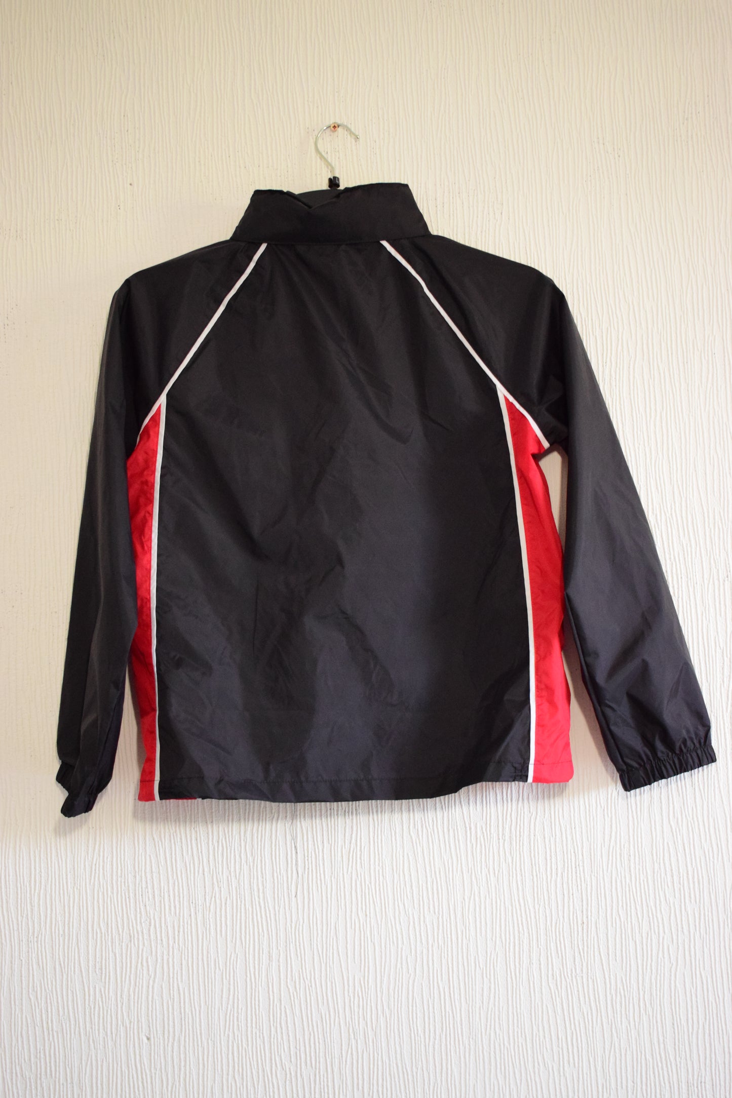 Veste Coupe-Vent de Sport Bicolore Noir et Rouge 11 -12 Ans