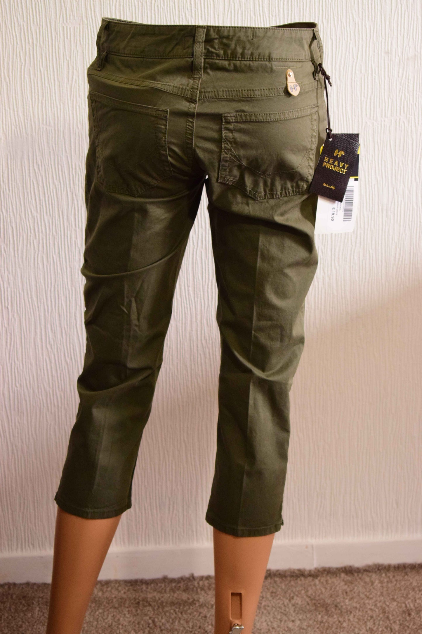 Pantacourt femme Heavy Project – Kaki / Vert militaire – Taille 36