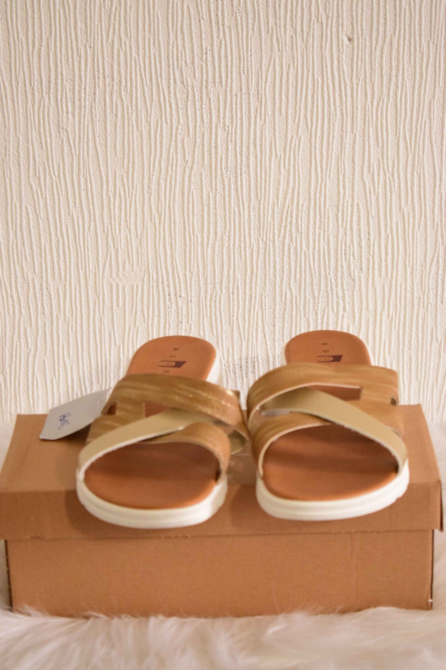 Mules Mosaïque Dorée & Beige à Brides Croisées – Agorà 38