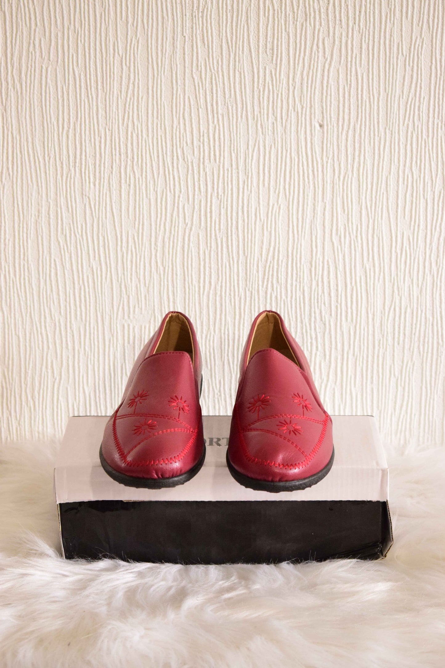 Mocassins Confort Rouge Bordeaux à Broderies Fleurs & Semelle Souple