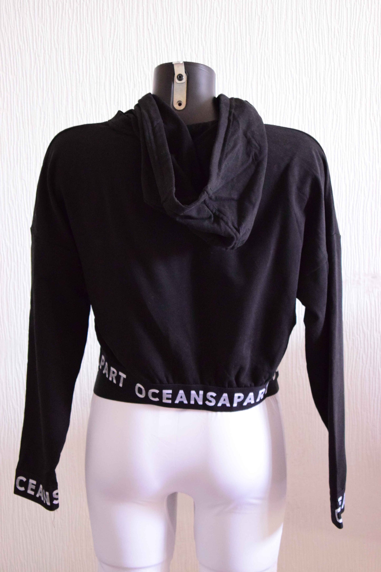 Sweat à Capuche Court Noir - Ocean’s Apart S
