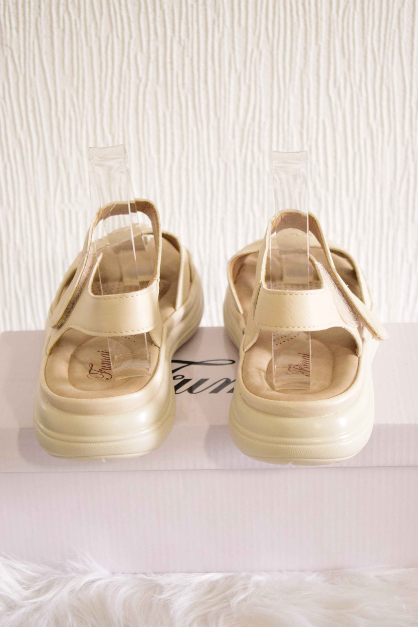 Sandales Confort Beige Nude à Brides Scratch & Détail Irise