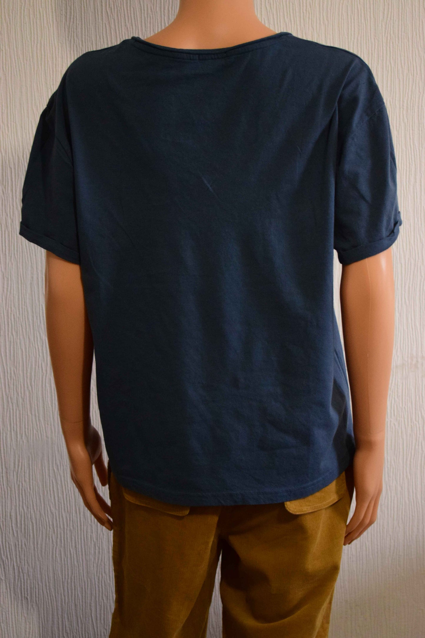 T-Shirt Col V Manches Retroussées Hanes