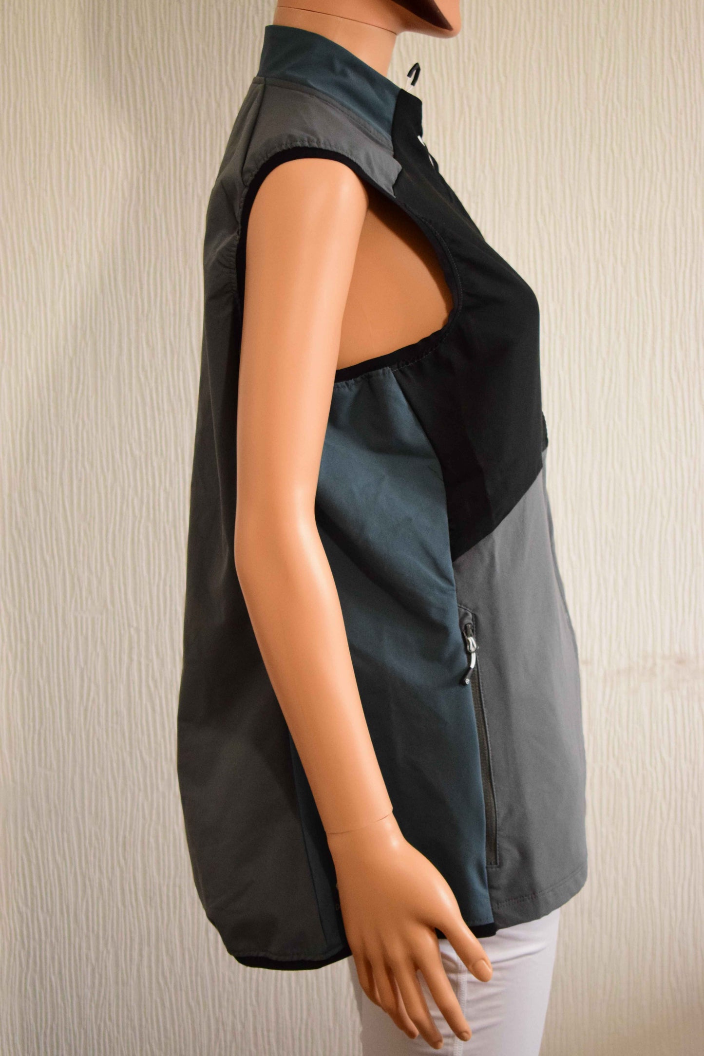 Gilet Technique Hybride Sans Manches femme- Bicolore Noir et Gris Souris