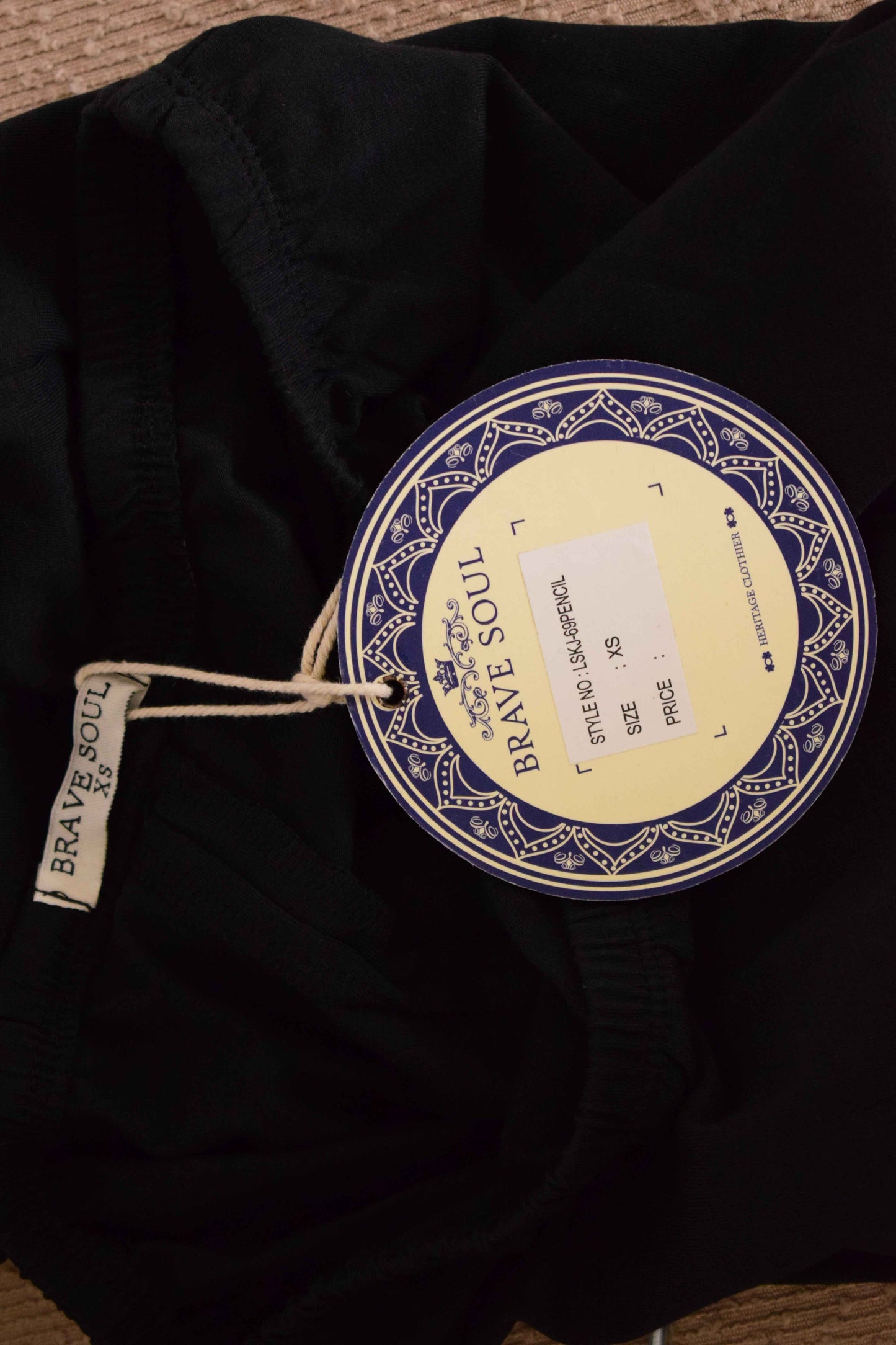 Robe brave soul noir XS