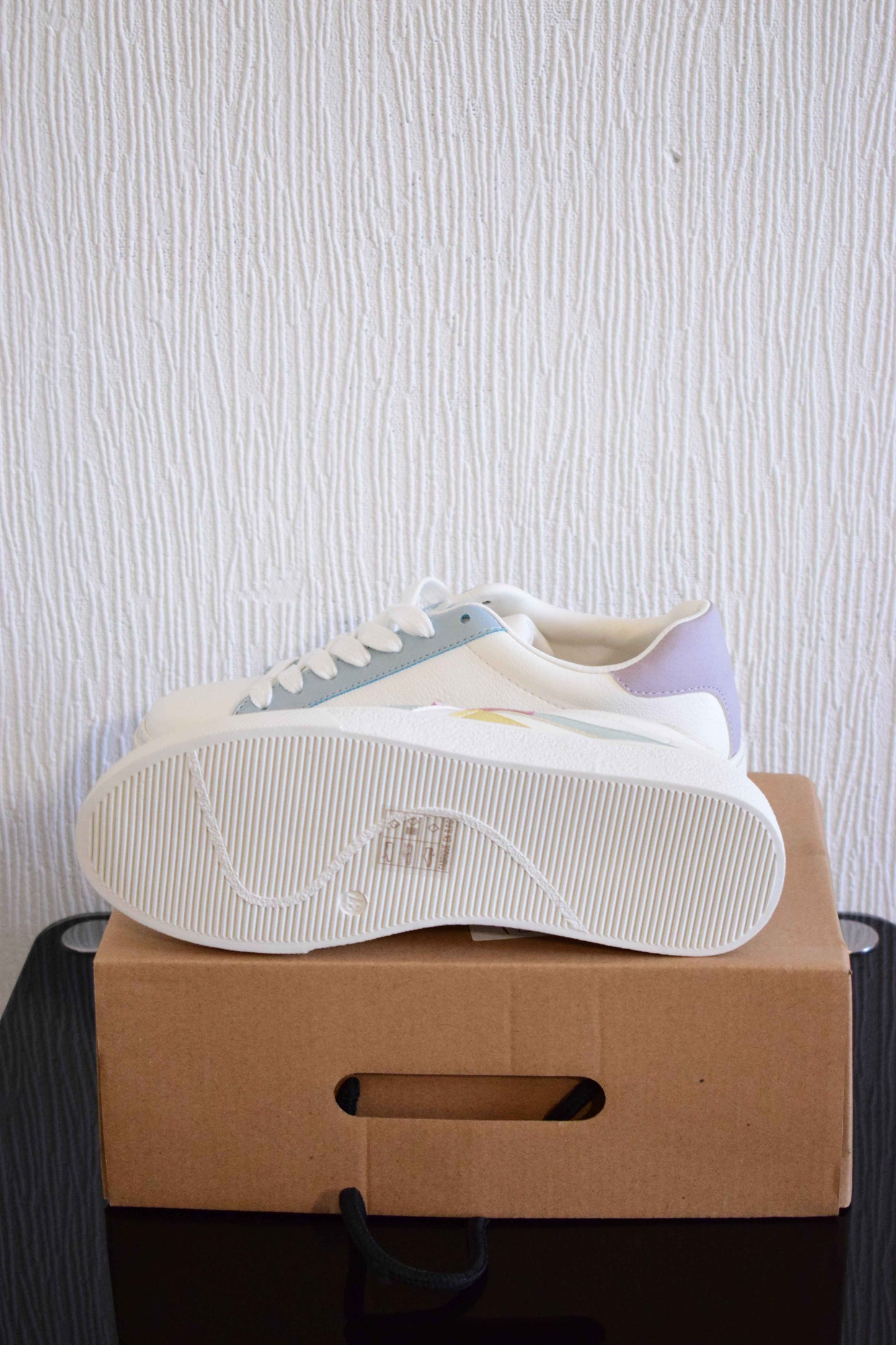 Sneakers femme Moow – Blanc multicolore pastel