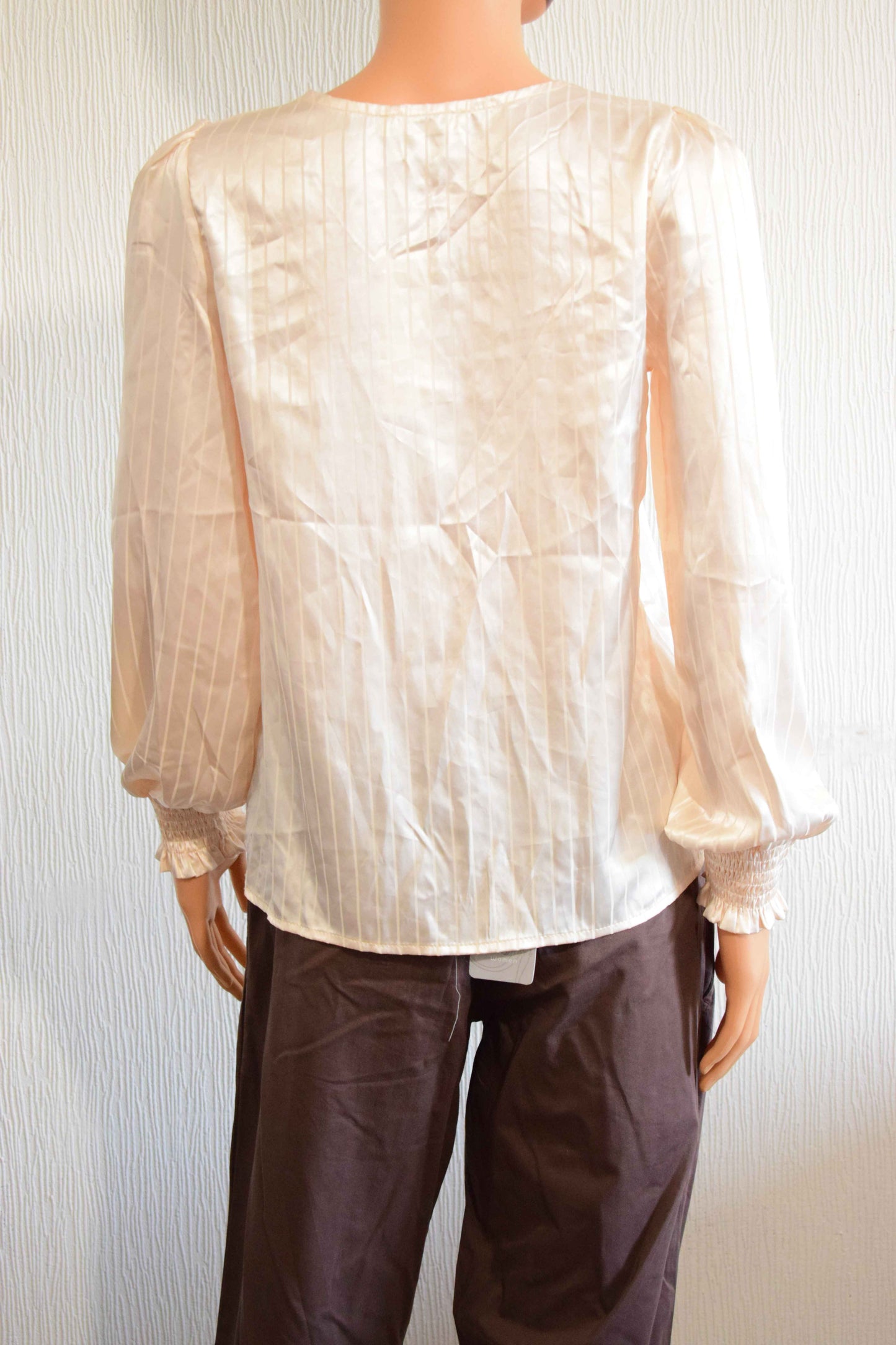 Blouse Satinée Manches Bouffantes Écru Peace n' love S/M