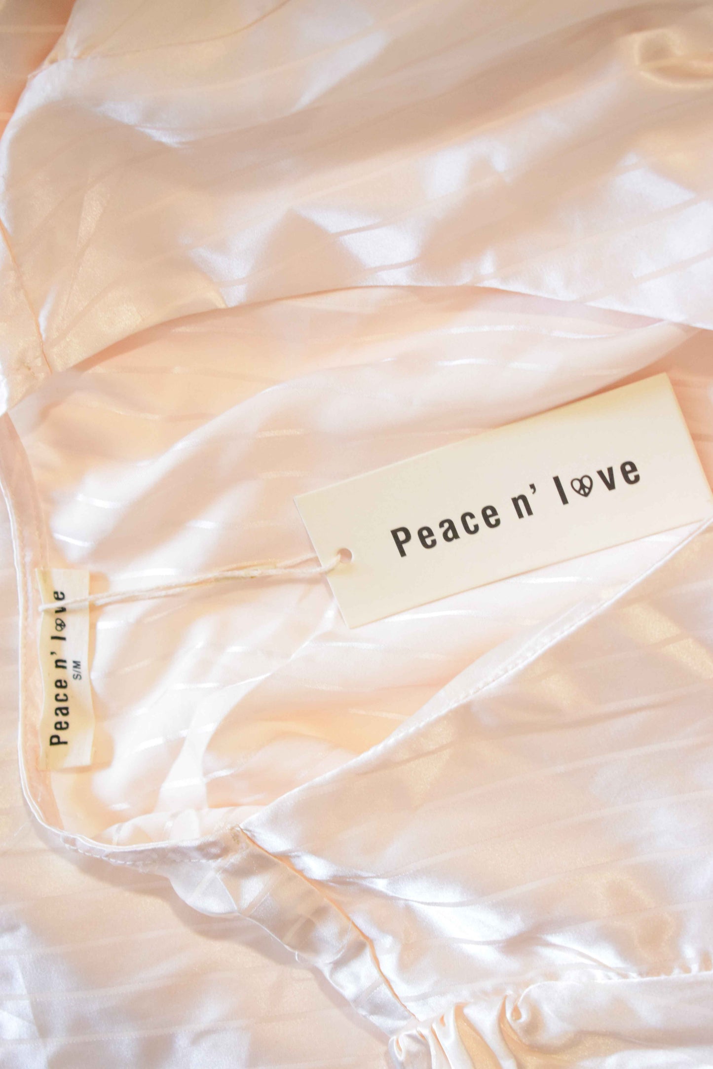Blouse Satinée Manches Bouffantes Écru Peace n' love S/M