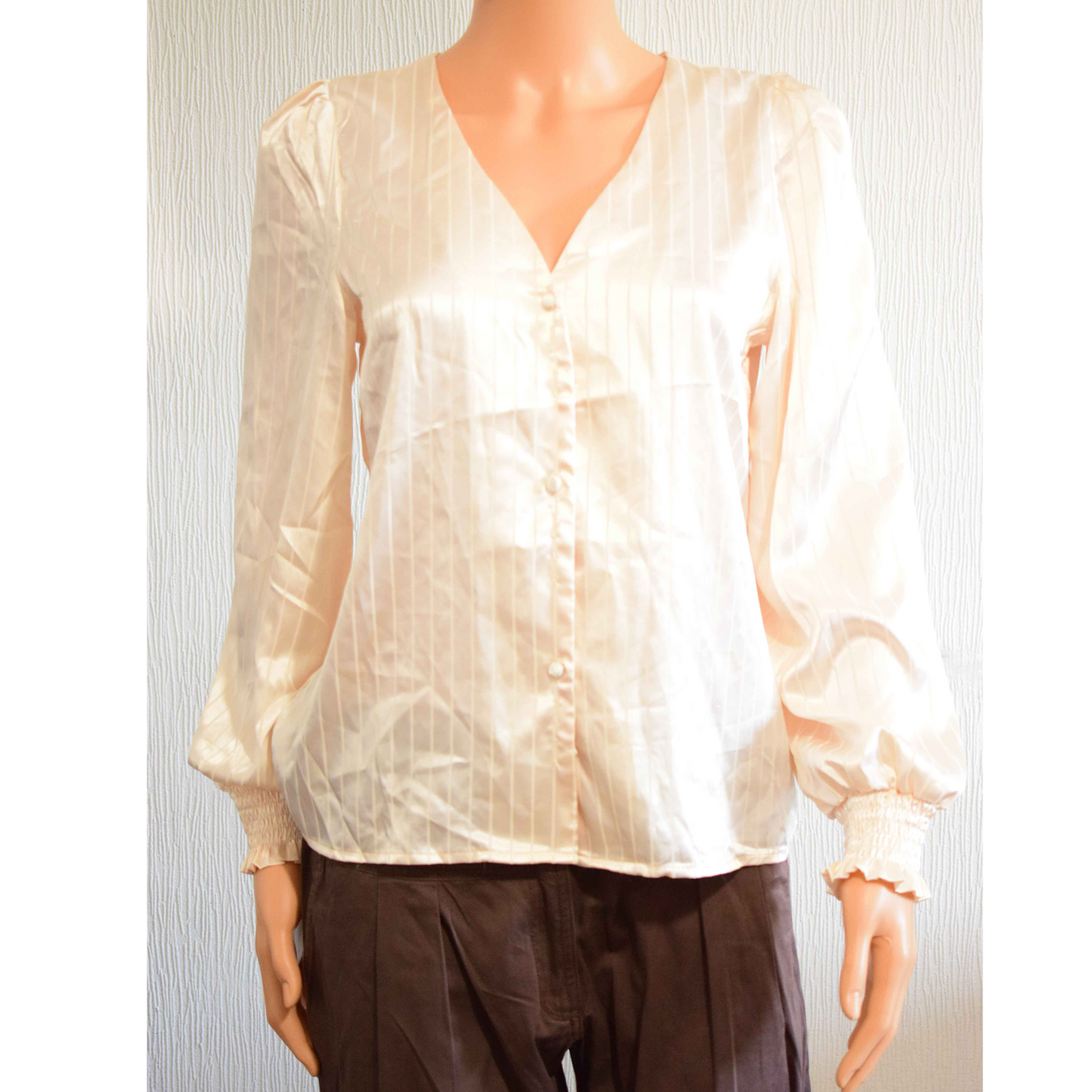 Blouse Satinée Manches Bouffantes Écru Peace n' love S/M
