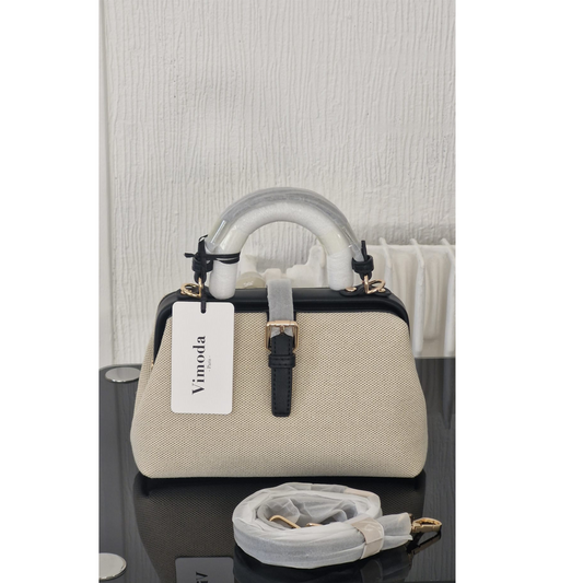 Sac bandoulière rigide en toile beige tressée et cuir